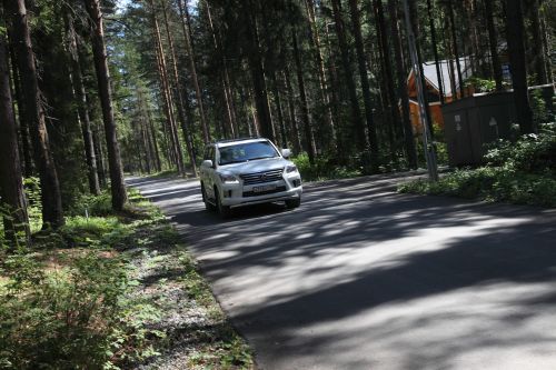 Захватывающий Lexus-Weekend в Деревне Демидково