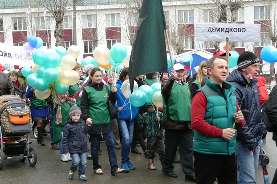 «Демидково» на демонстрации ко Дню Победы в Полазне