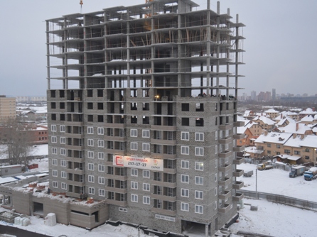 Завершается возведение каркаса ЖК «Салют»
