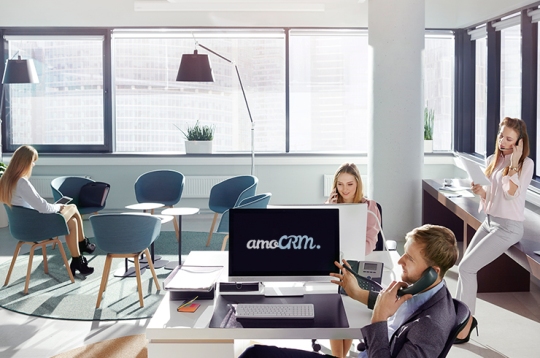 «Дом ru Бизнес» запускает продажи amoCRM